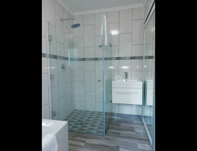 2 BEDROOM APARTMENT RENTED IN WALMER